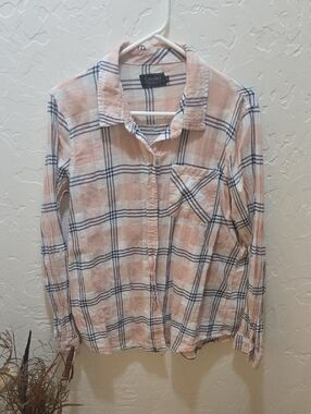 3/$10 Cavalini Checkered Shirt in Peach and Navy